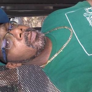 Meet your Posher, Casey